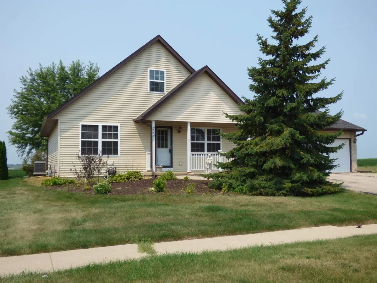 729 Meadow Ridge Lane, Lena, IL 61048 - #1