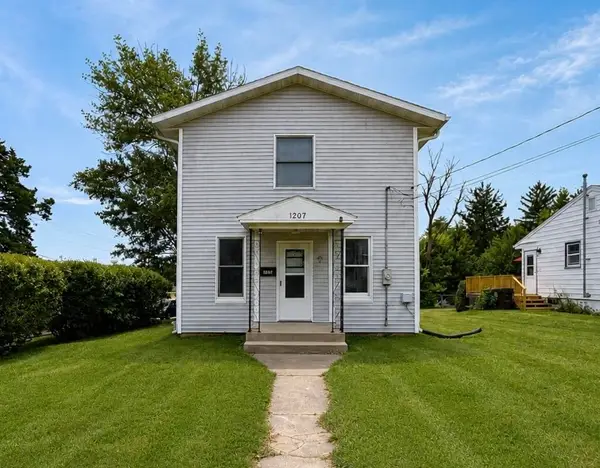 1207 W American Street, FREEPORT, IL 61032