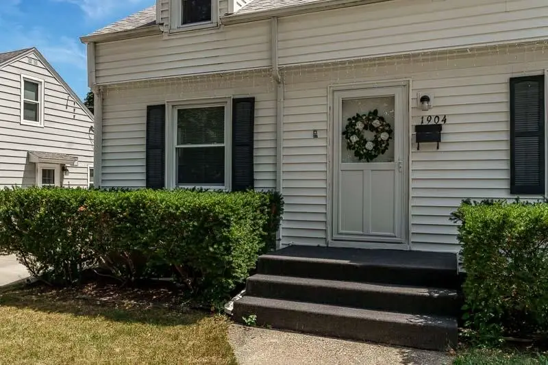1904 Colorado Avenue, Rockford, IL 61108 - #3