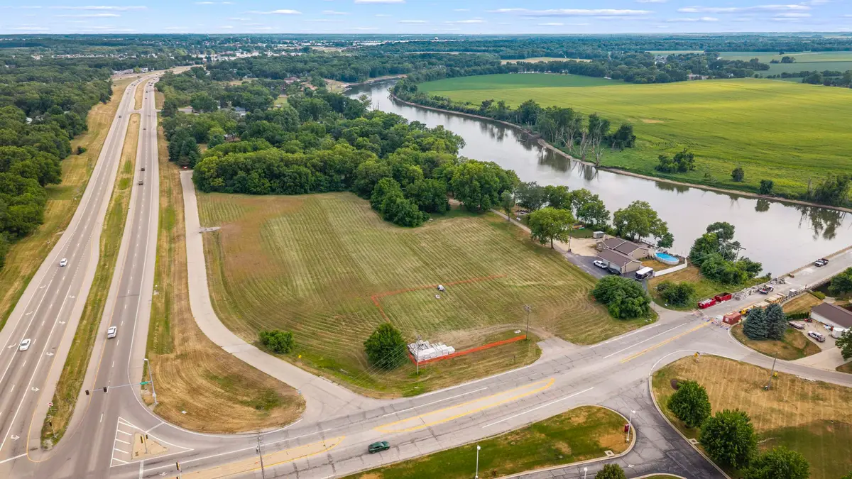 5365 Bridge Street, Roscoe, IL 61073 - #1
