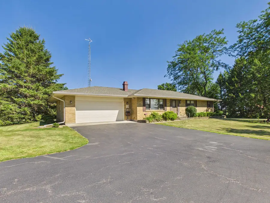 3862 Westfield Road, Winnebago, IL 61088 - #3