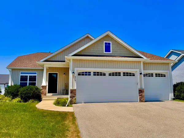 676 Savanna Drive, HAMPSHIRE, IL 60140