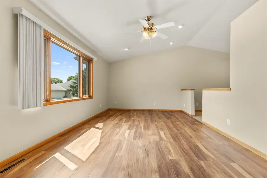 6541 Erin Way, Roscoe, IL 61073 - #3