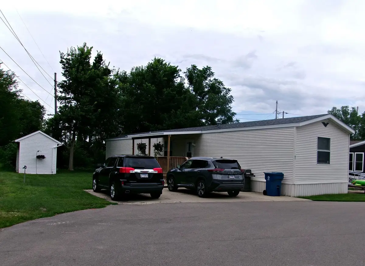 2705 St Vincents Avenue, Lasalle, IL 61301 - #1