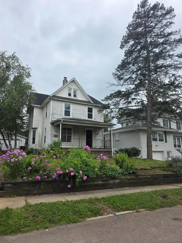 29 E Jefferson, FREEPORT, IL 61032