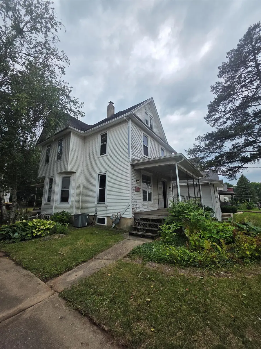 29 E Jefferson, Freeport, IL 61032 - #3