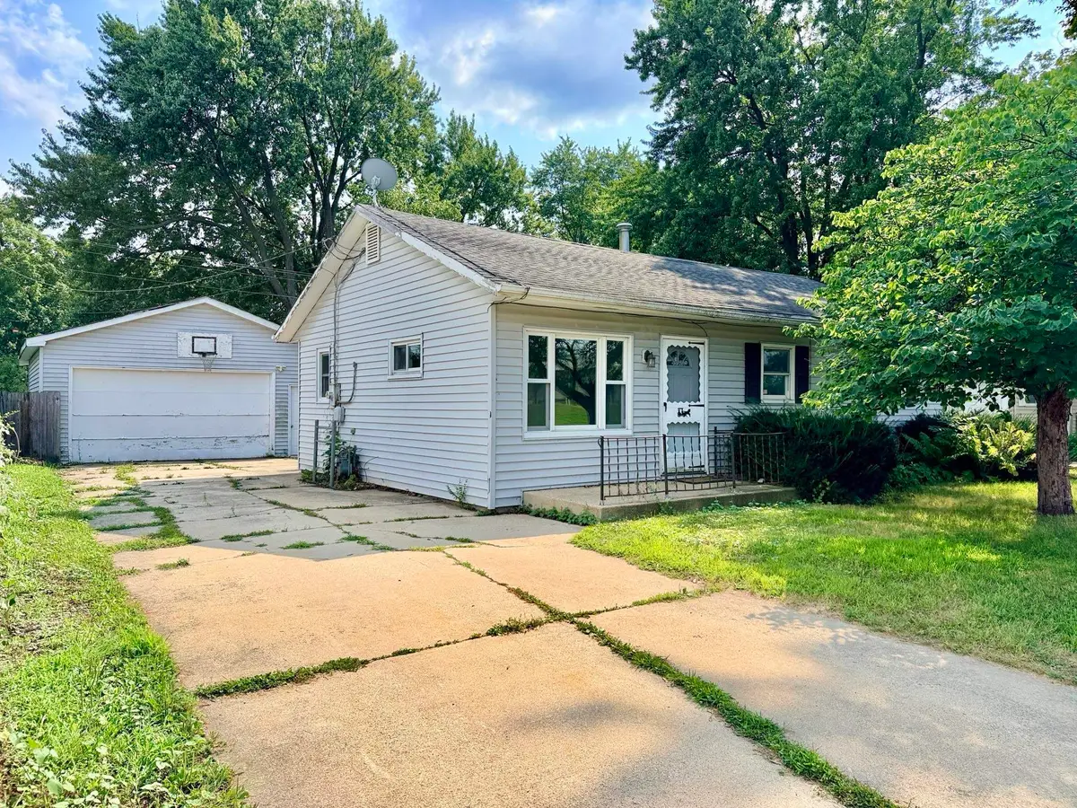 1111 EVANS Avenue, Machesney Park, IL 61115 - #1