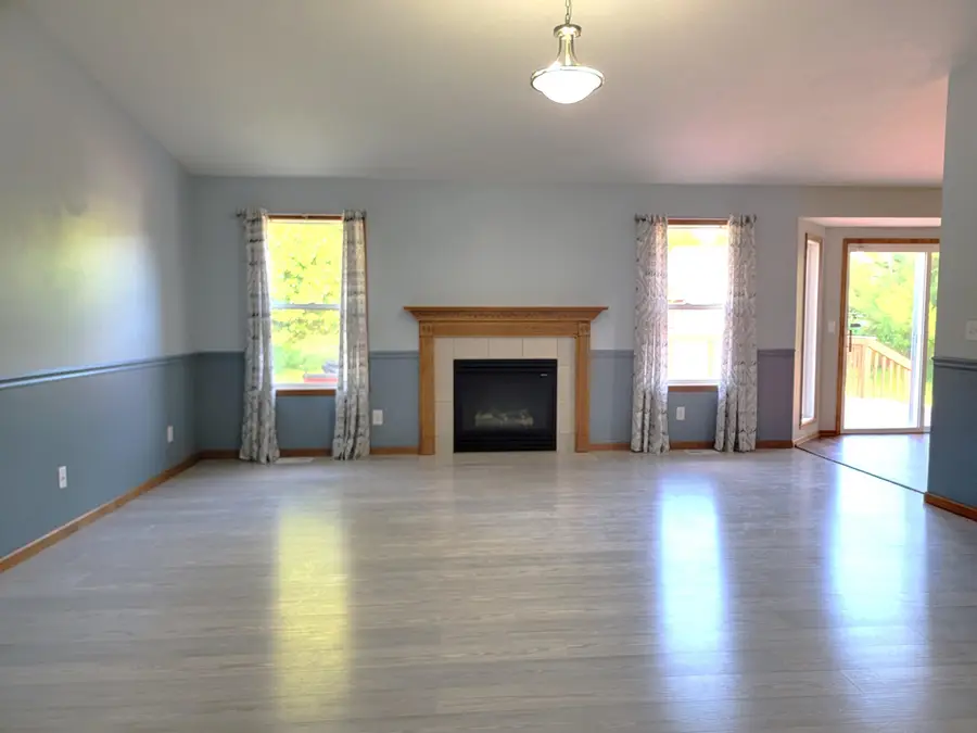 4202 Sunbury Drive, Rockford, IL 61109 - #2