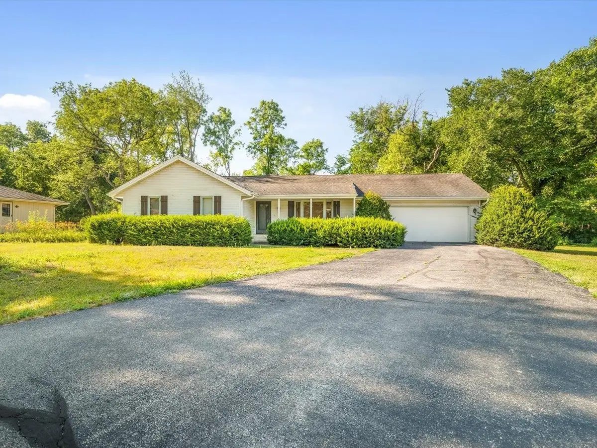 5431 Murphys Run, Roscoe, IL 61073 - #1