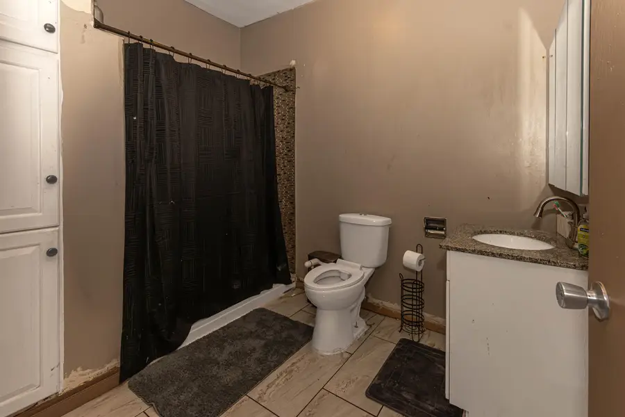 402 Alliance Avenue, Rockford, IL 61101 - #3