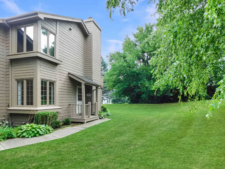 6106 Garrett Lane, Rockford, IL 61107 - #2