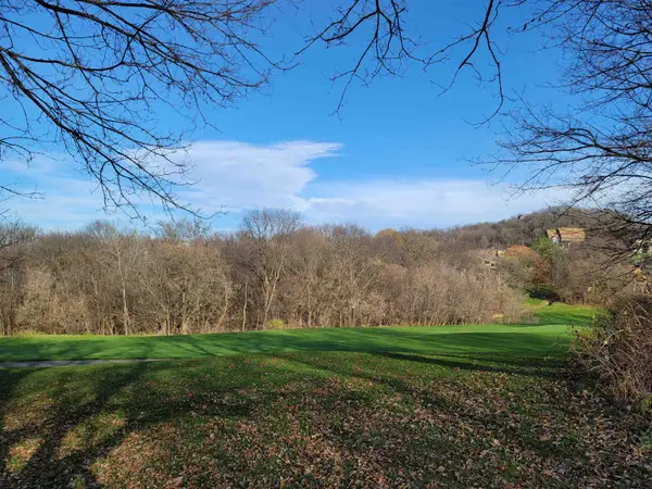 2 Vermilion Lane, GALENA, IL 61036