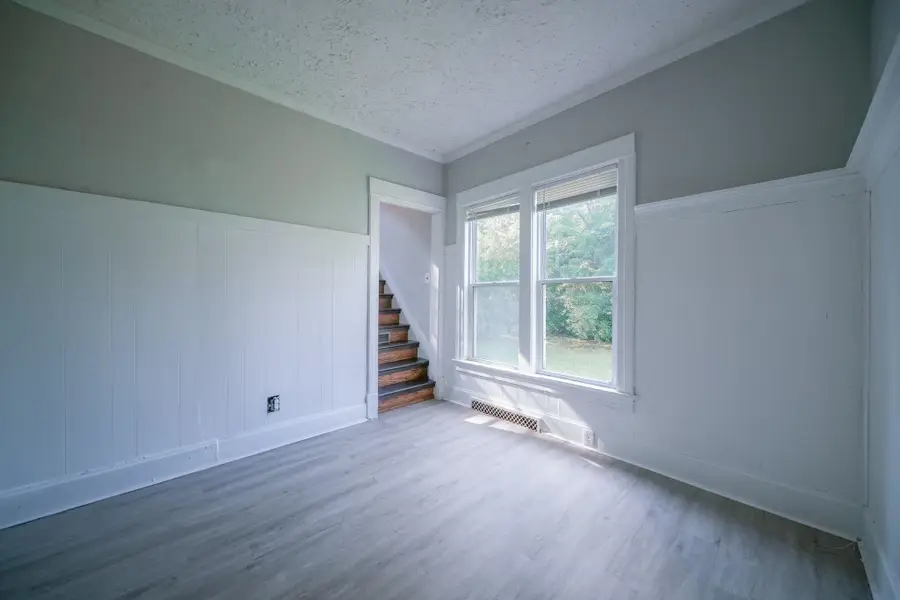 410 Albert Avenue, Rockford, IL 61101 - #3
