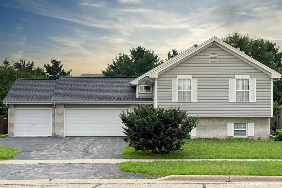 5900 Dusty Lane, South Beloit, IL 61080 - #2