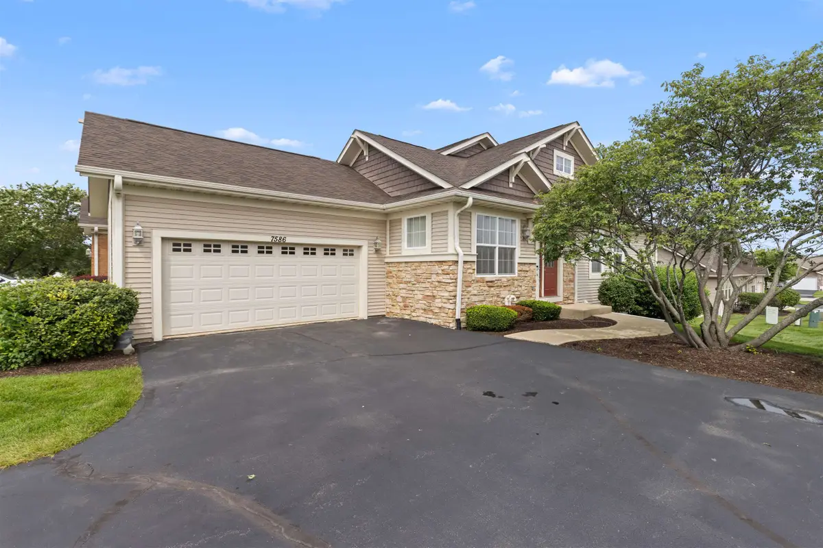 7586 Blairmore Dr, Rockford, IL 61107 - #1