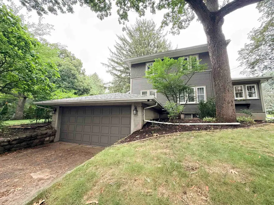 1304 BROWNWOOD Drive, Rockford, IL 61107 - #2