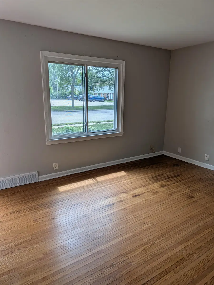 412 Hosmer Street, Loves Park, IL 61111 - #3