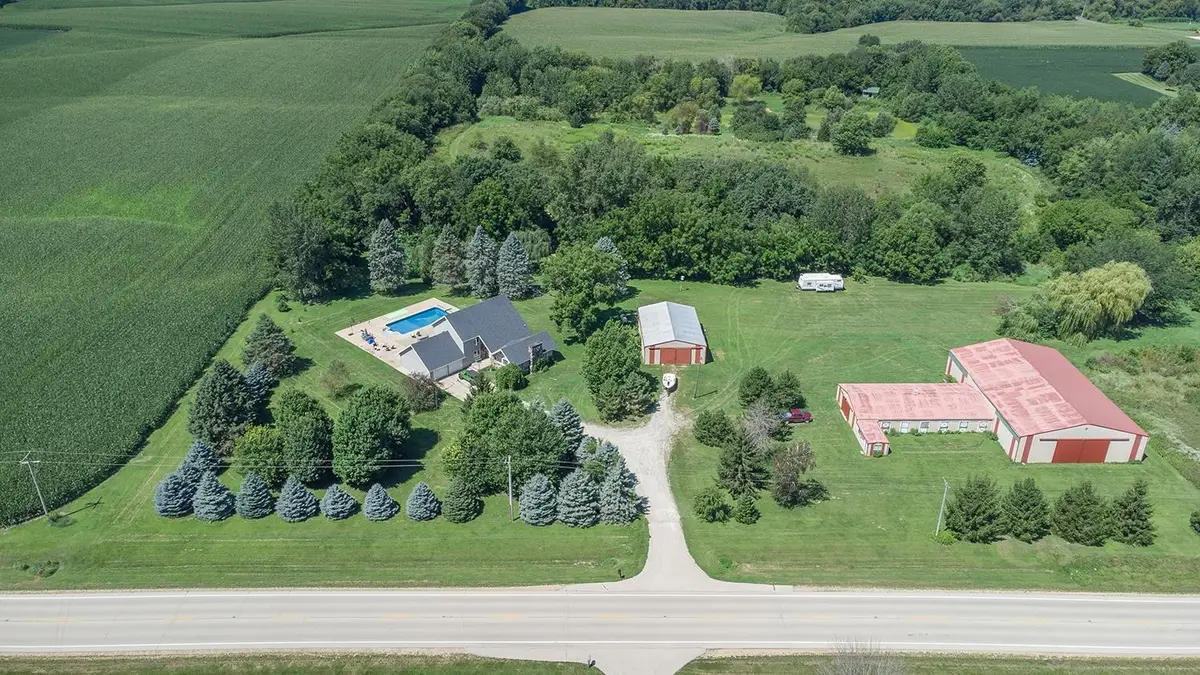 20775 Hickory Hills Road, Sterling, IL 61081 - #1