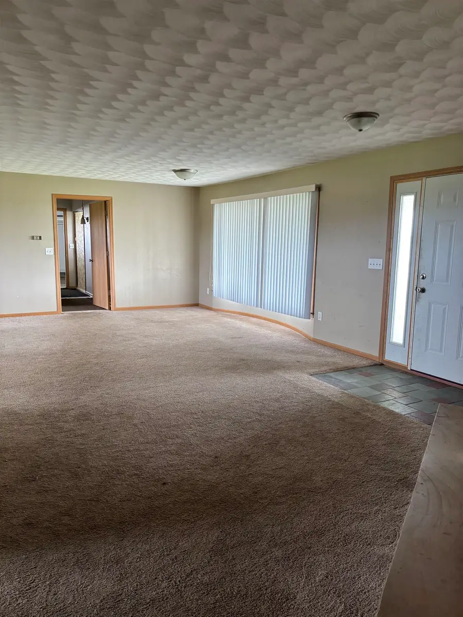 4840 Manchester Road, Poplar Grove, IL 61065 - #2