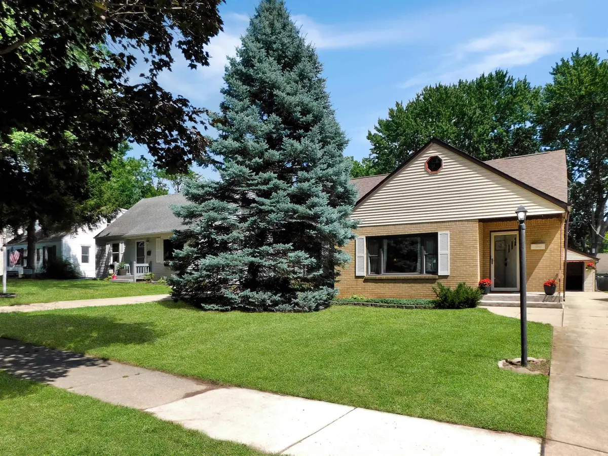 1007 Luther Avenue, Rockford, IL 61107 - #1