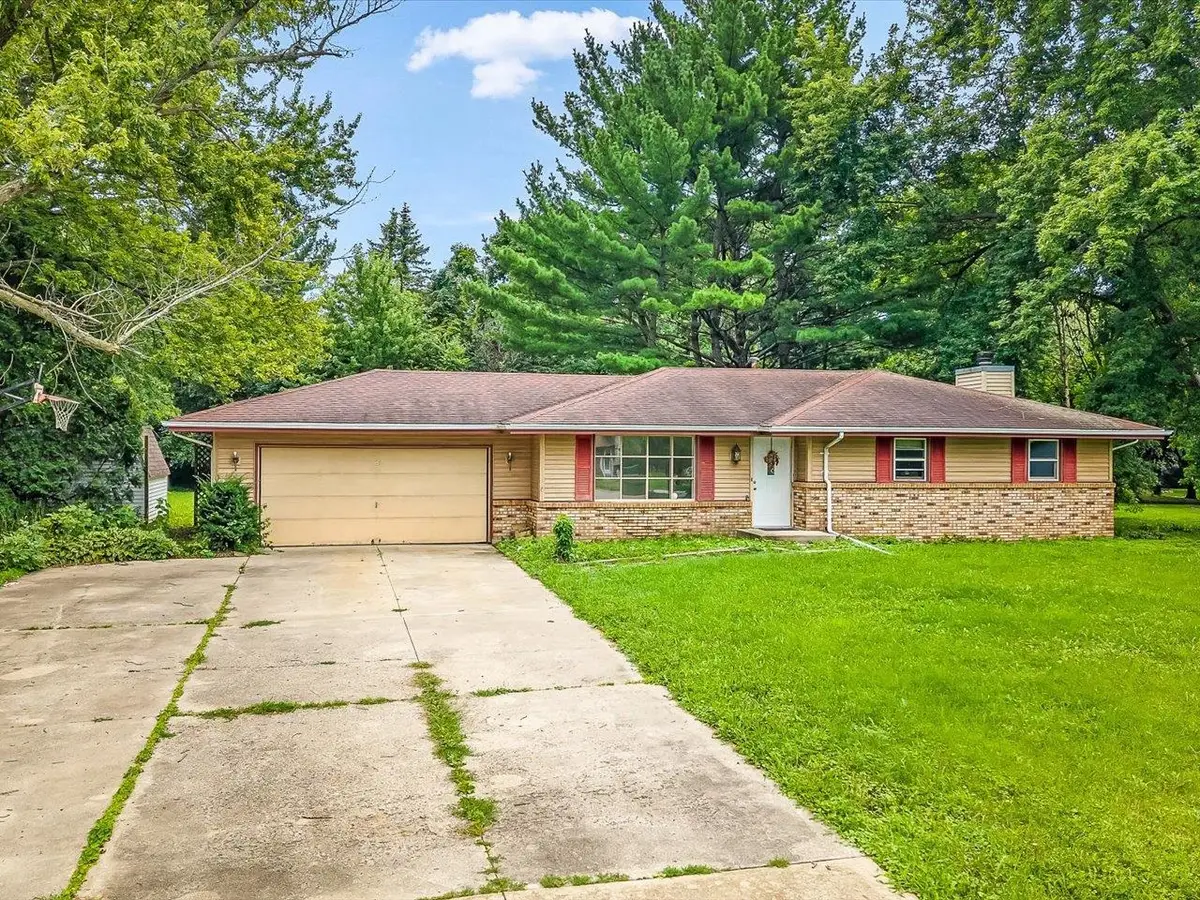 3919 Falling Leaf Drive, Rockford, IL 61109 - #1