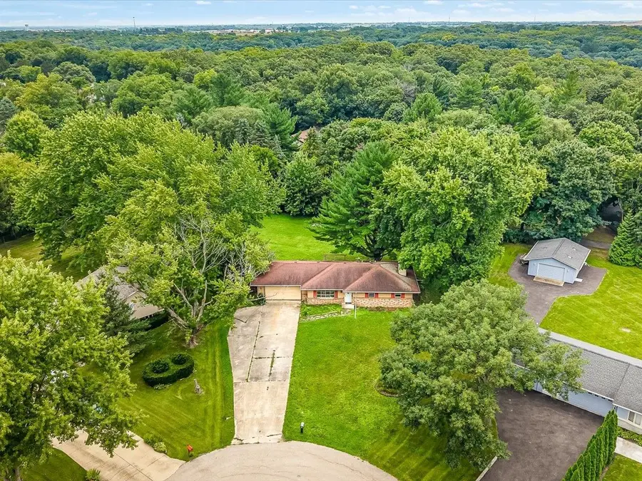 3919 Falling Leaf Drive, Rockford, IL 61109 - #3