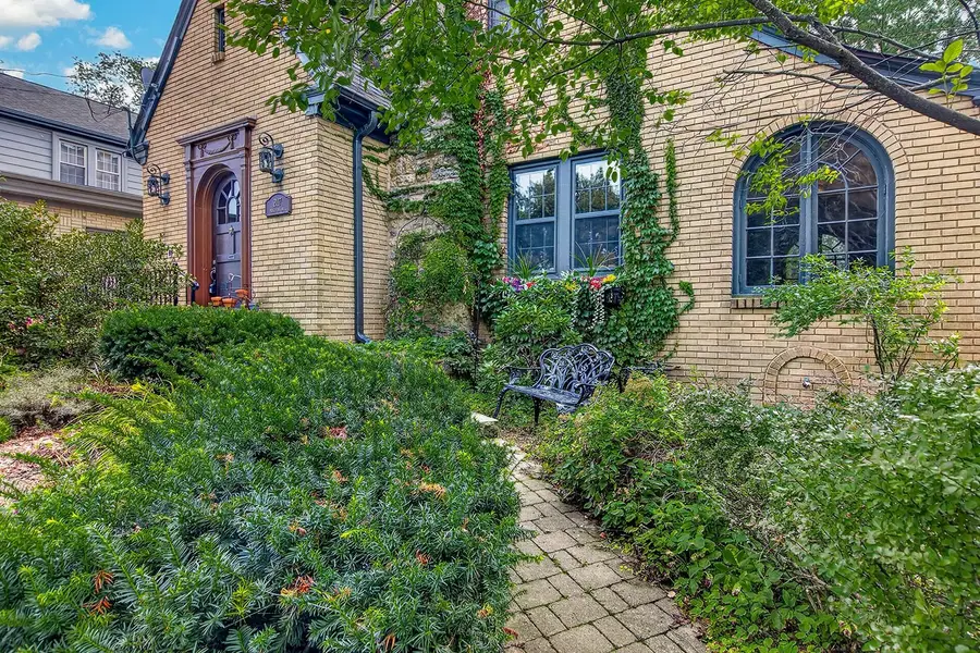 2117 PRINCETON Avenue, Rockford, IL 61107 - #3