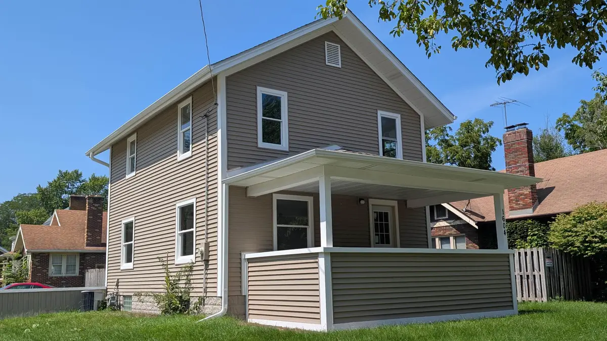 1604 Grant Avenue, Rockford, IL 61103 - #1