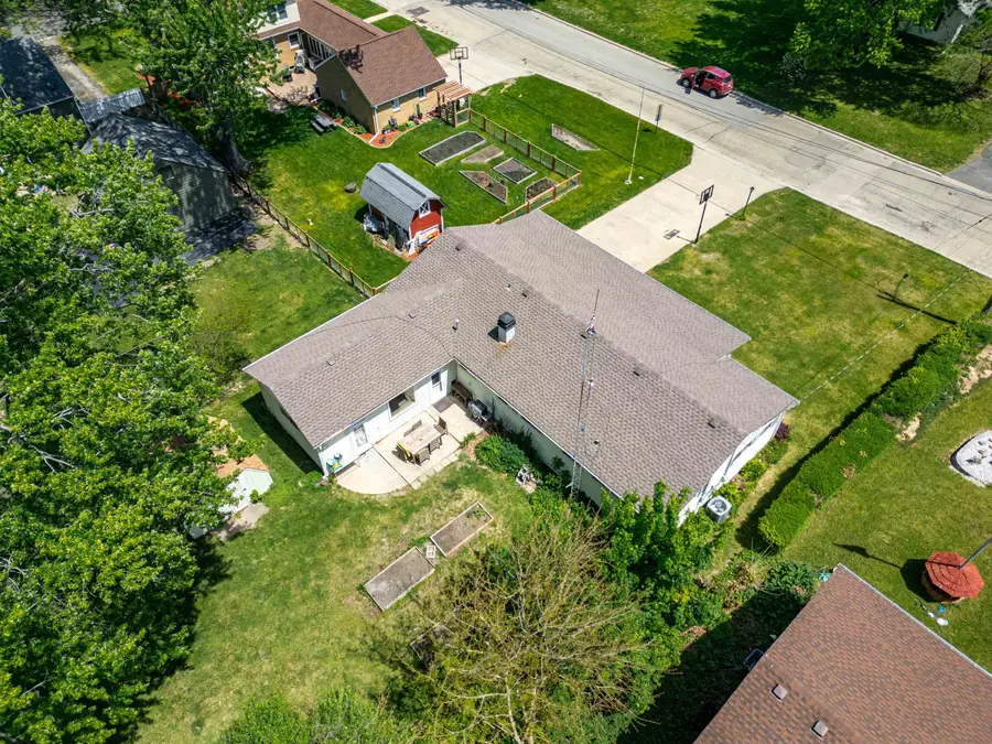 415 S Genoa Street, Genoa, IL 60135 - #3