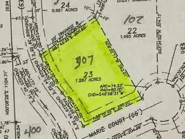 307 Louieville Court, GALENA, IL 61036