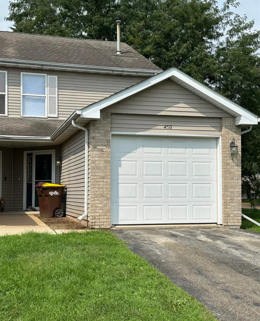 450 Amphitheater Drive, Rockford, IL 61107 - #2