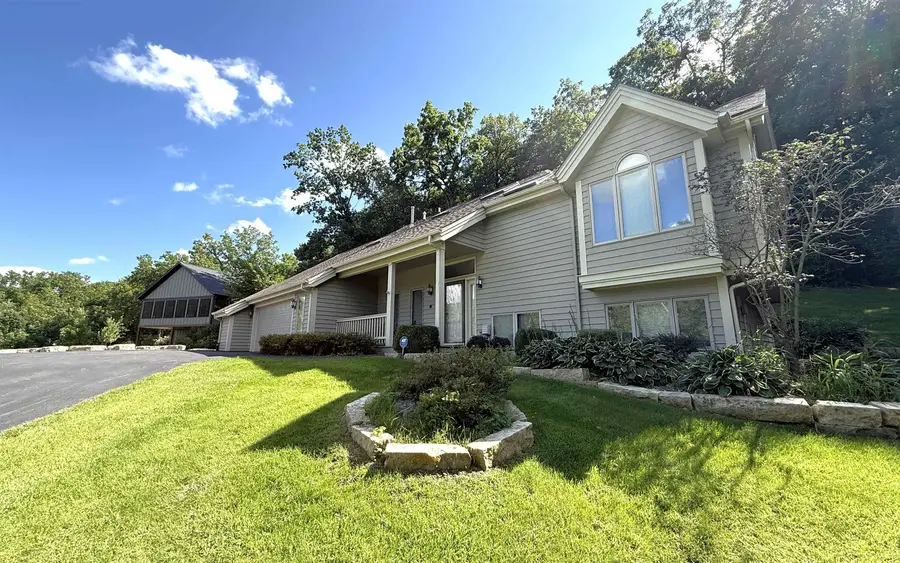 38 Longwood Drive, Galena, IL 61036 - #3