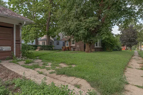 2243 Parmele Street, ROCKFORD, IL 61104