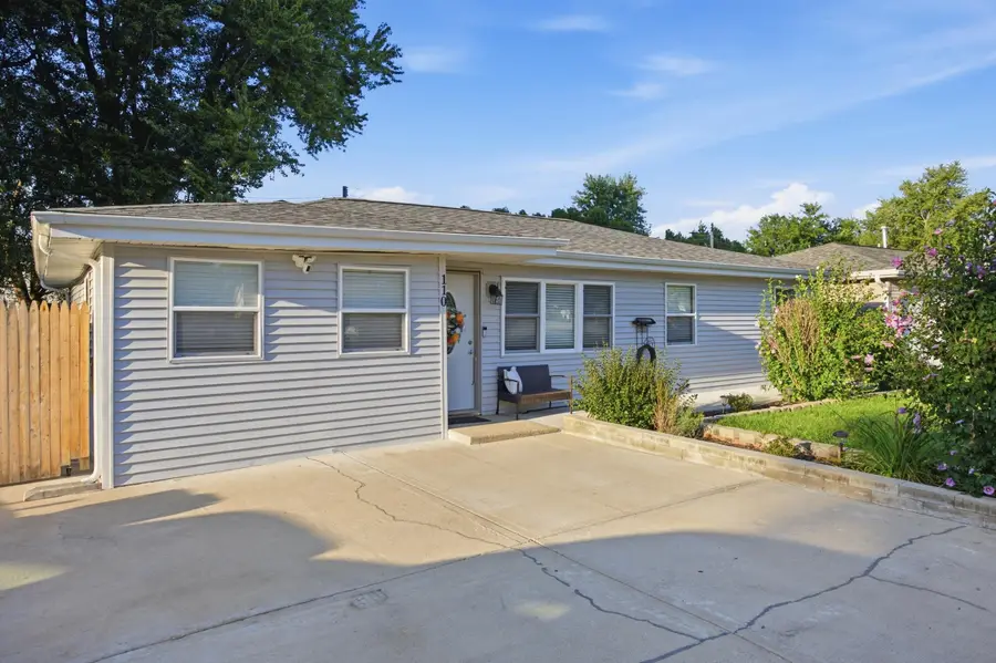 110 Marquette Road, Machesney Park, IL 61115 - #2