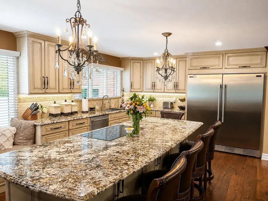 1604 Sprucewood, Rockford, IL 61107 - #3