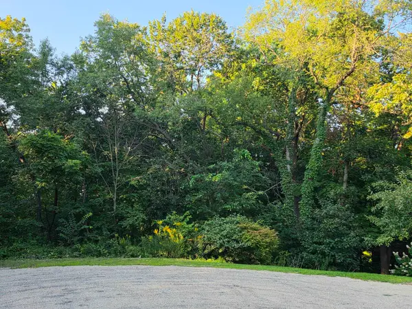 5 Hillside Court, GALENA, IL 61036