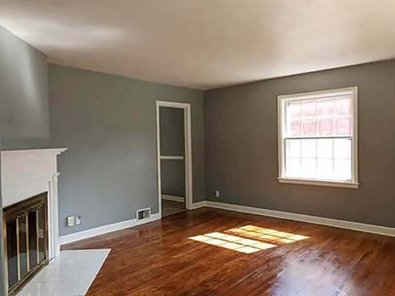 2019 Glenwood Avenue, Rockford, IL 61103 - #3