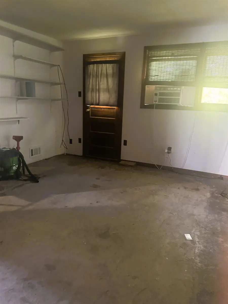 221 KEDZIE Avenue, South Beloit, IL 61080 - #3