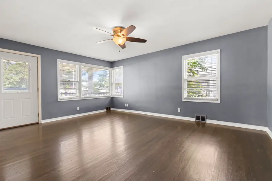 307 SUPERIOR Avenue, Machesney Park, IL 61115 - #2