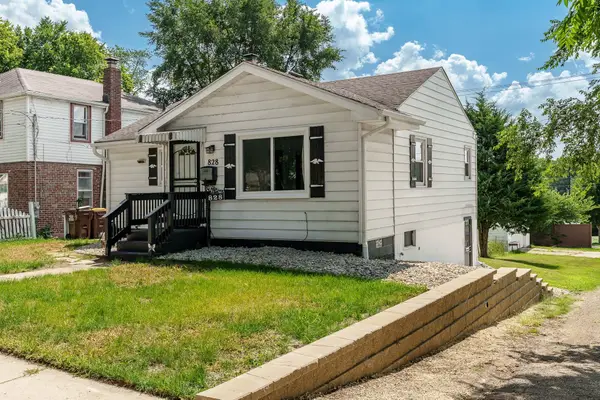 828 Indiana Avenue, ROCKFORD, IL 61102