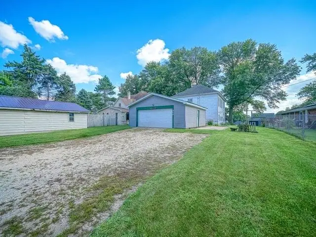 904 N Third Street, Ashton, IL 61006 - #2