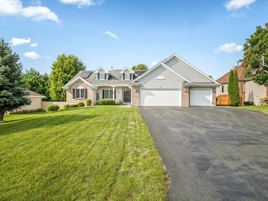 206 Star Fire Road, Poplar Grove, IL 61065 - #2