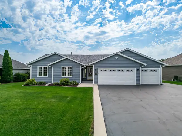1702 Lorimar Drive, DURAND, IL 61024