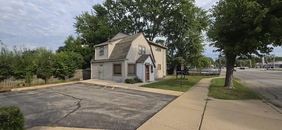 115 Fairview Avenue, Rockford, IL 61108 - #2