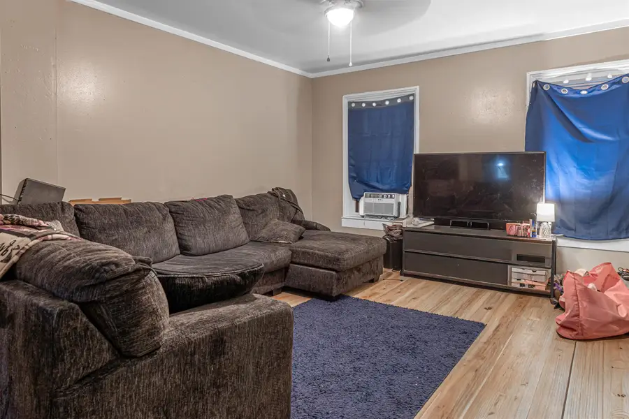 1208 Benton Street, Rockford, IL 61107 - #3