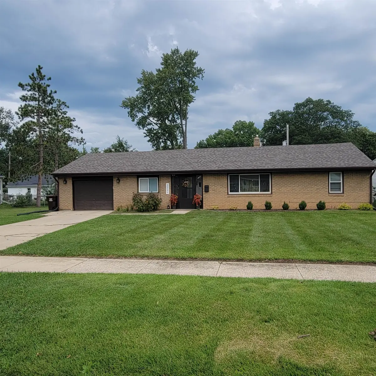 2221 SHARON Avenue, Rockford, IL 61103 - #1