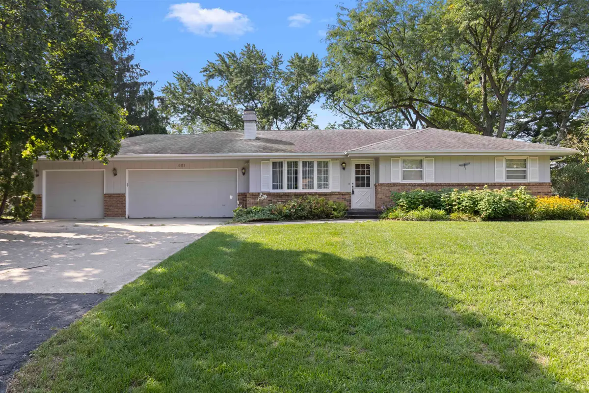 601 Windfield Lane, Machesney Park, IL 61115 - #1