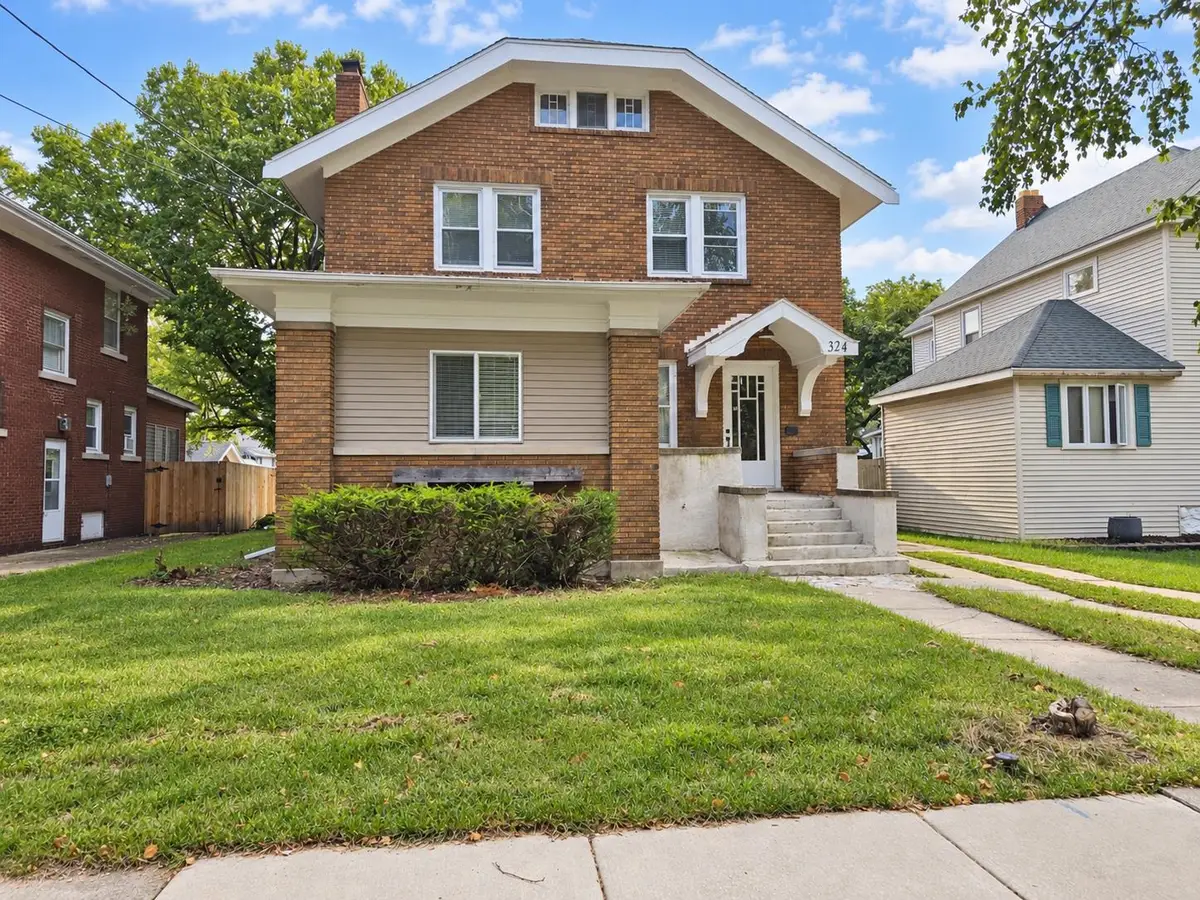 324 Paris Avenue, Rockford, IL 61107 - #1