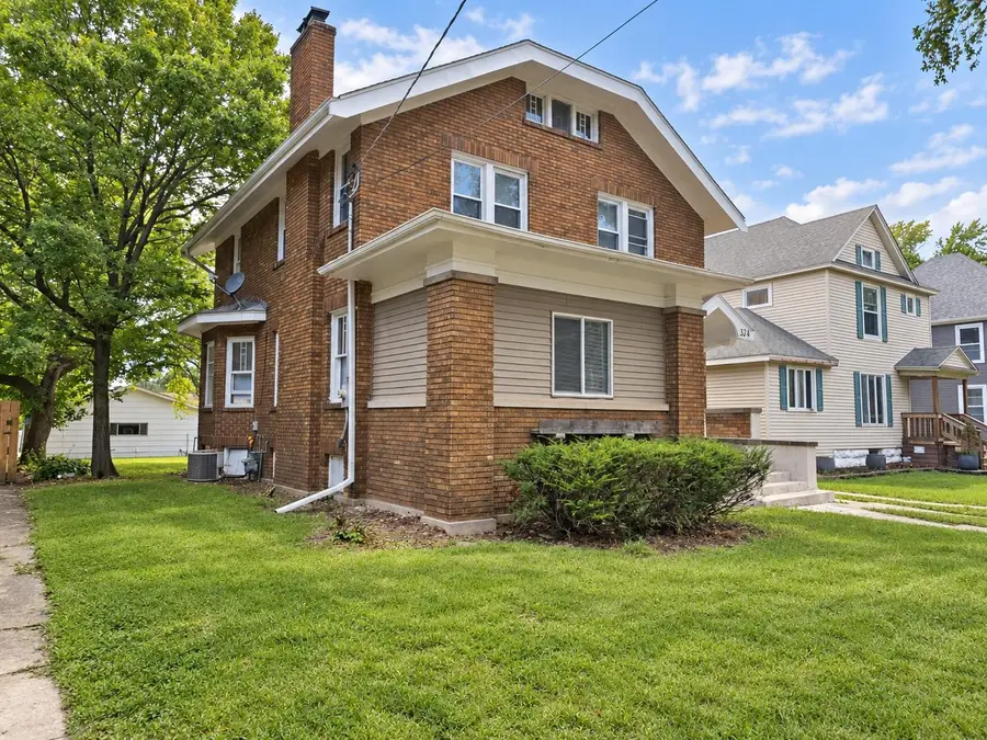 324 Paris Avenue, Rockford, IL 61107 - #2