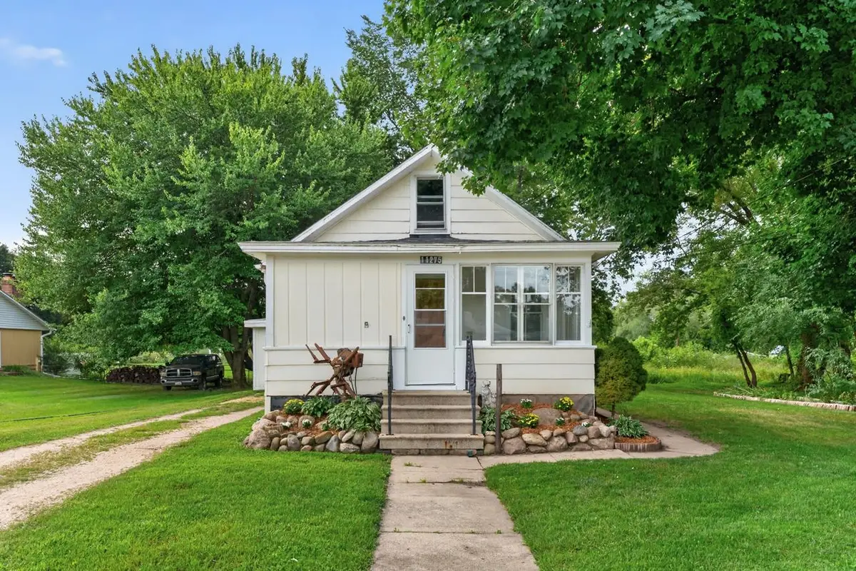 11275 US Route 20, Garden Prairie, IL 61038 - #1
